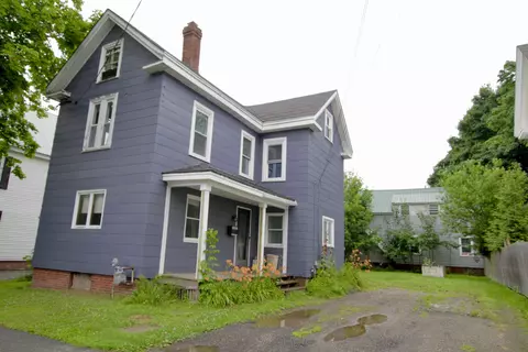 175 Grove St, Bangor, ME 04401