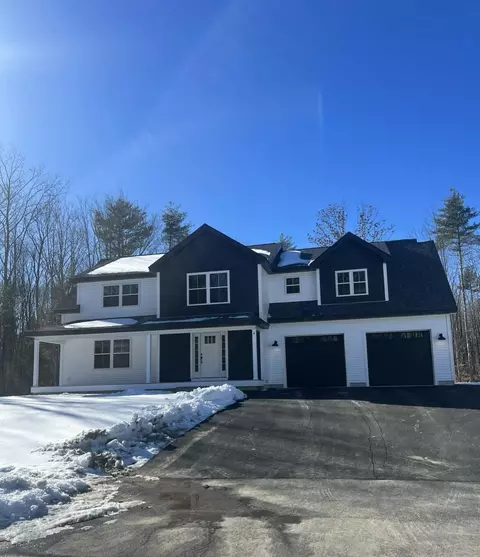 4 Jada Dr, Saco, ME 04072
