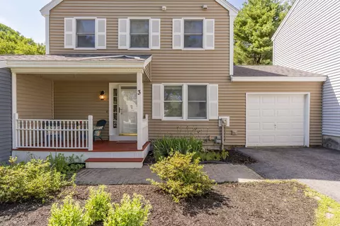 3 Summit Cir, Westbrook, ME 04092