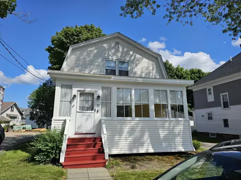 27 Elizabeth Ave, Bangor, ME 04401