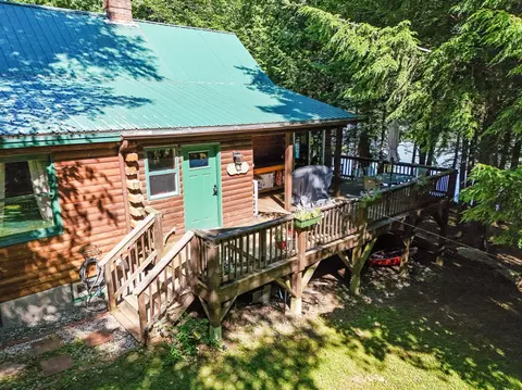 9 Water Lily Ln, Fayette, ME 04349