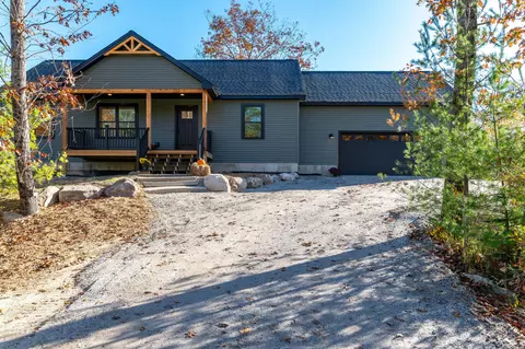 222 Naples Rd, Harrison, ME 04040