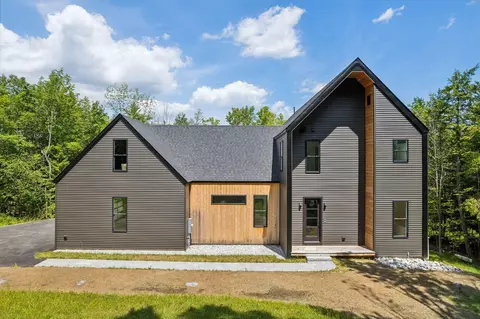 12 New Minnot Way, Falmouth, ME 04105