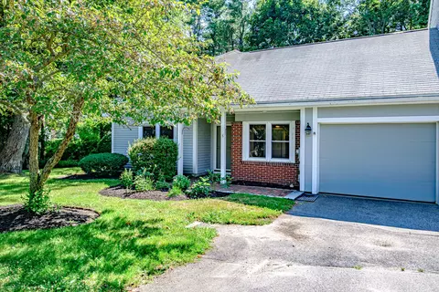 260 Westbrook St #6, South Portland, ME 04106