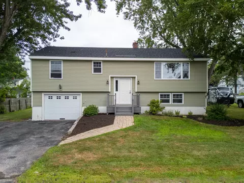 78 Alpine Rd, Portland, ME 04103