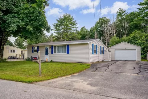 34 Heath Ln, Auburn, ME 04210
