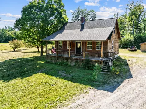 510 Salem Rd, Strong, ME 04983