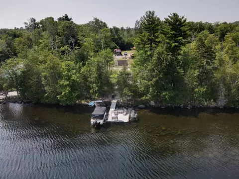 14 Gerrish Cove Rd, Lake View Plt, ME 04463