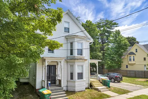 11 Leonard St, Rochester, NH 03867