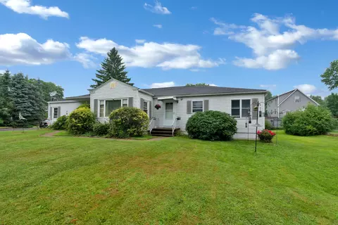 111 Myrtle St, Westbrook, ME 04092