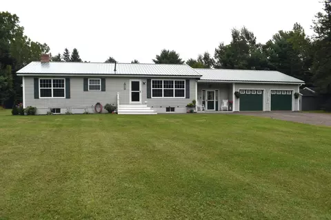 651 B Rd, Houlton, ME 04730