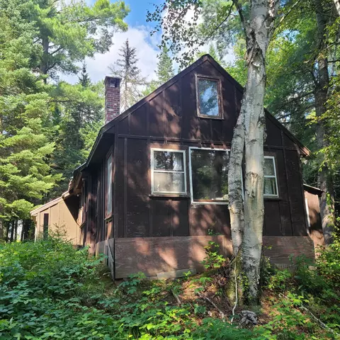141 Eustis Pkwy, Eustis, ME 04936
