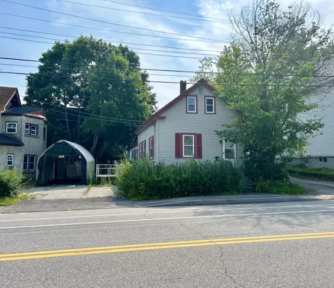 19 Webster St, Lewiston, ME 04240