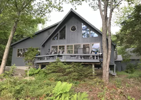 150 Nutting Ln, Trenton, ME 04605