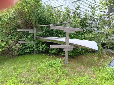 131 Maine Ave, Millinocket, ME 04462 photo 4