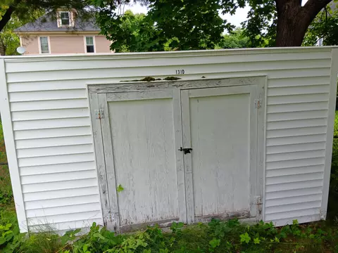 131 Maine Ave, Millinocket, ME 04462 photo 7