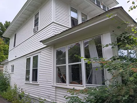 131 Maine Ave, Millinocket, ME 04462 photo 3