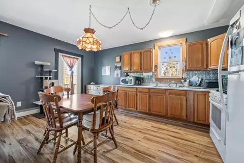 Kitchen - 4 Birds Eye Rd, Rangeley, ME 04970 photo 4 of 4