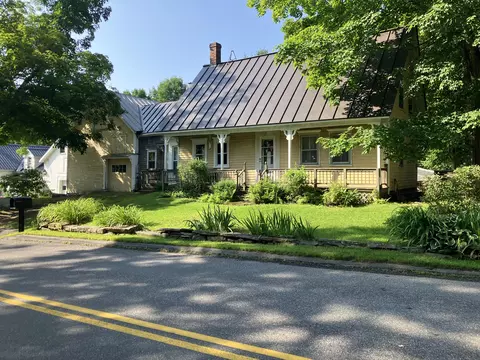 129 Branch Mills Rd, China, ME 04358