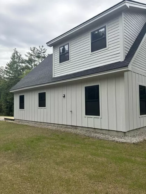 645 Intervale Rd, Bethel, ME 04217