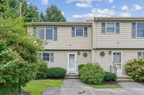 37 Wellstone Dr #37, Portland, ME 04103