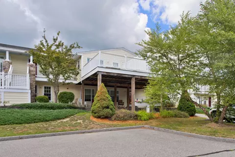 272 Mills Rd #4 H, Kennebunkport, ME 04046