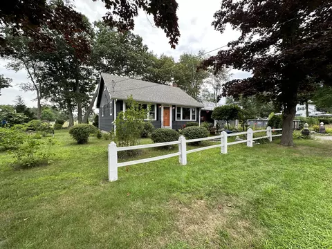 31 South St, Wells, ME 04090