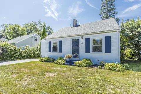 122 Gleckler Rd, Portland, ME 04103