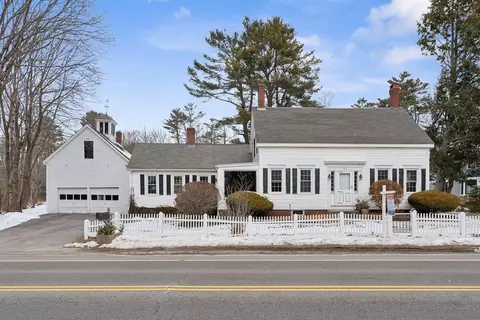 168 Foreside Rd, Falmouth, ME 04105