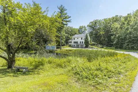 8 Emerald Pond, Falmouth, ME 04105