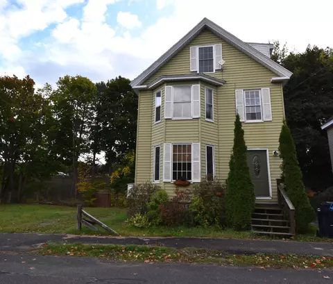 22 Catell St, Bangor, ME 04401