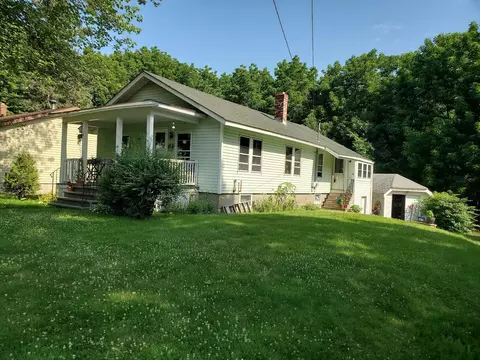24 Forest Ave, Orono, ME 04473