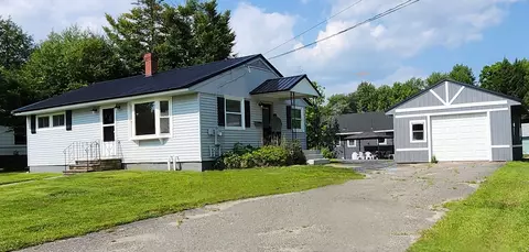 91 Massachusetts Ave, Millinocket, ME 04462 photo 1