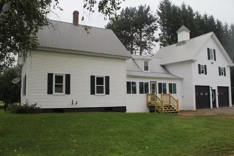 109 Main St, Patten, ME 04765
