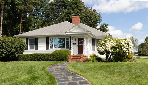 175 Clyde Rd, Bangor, ME 04401