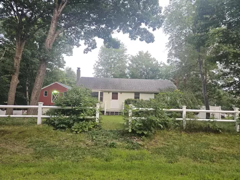 7 Sunrise Dr, Rochester, NH 03867