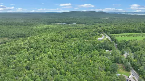 40 Convene # F, Sebago, ME 04029