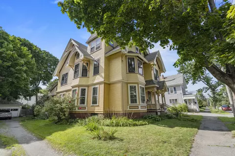 80 Maple St, Bangor, ME 04401