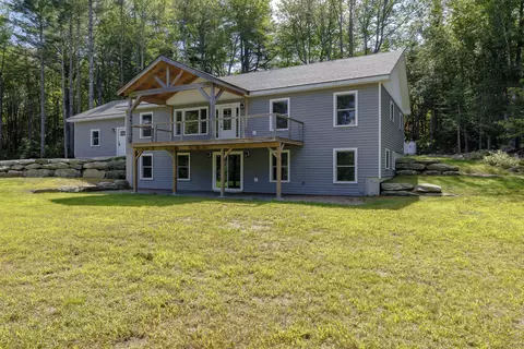 15 Highview Ave, Hancock, ME 04640