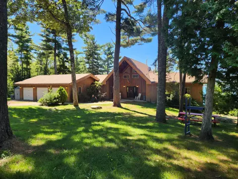 71 Singing Woods Ln, Hancock, ME 04640