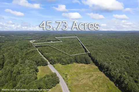 571 Lewiston Rd, Topsham, ME 04086