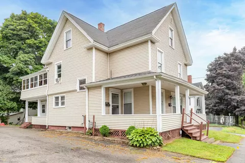 89 State St, Brewer, ME 04412