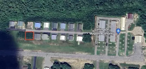 13 Airport Dr #Q, Limington, ME 04049