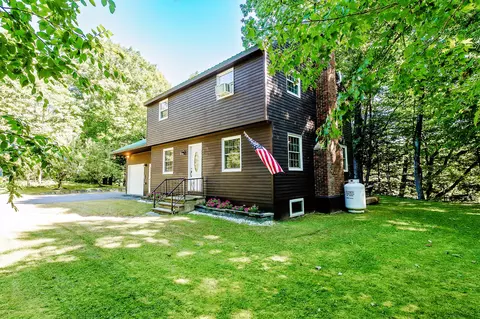 592 S Strong Rd, Strong, ME 04983