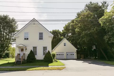 258 14th St, Bangor, ME 04401
