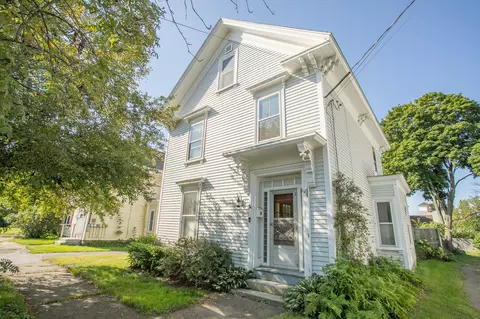 53 Holyoke St, Brewer, ME 04412