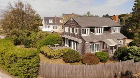 2 Winslow Homer Rd, Scarborough, ME 04074