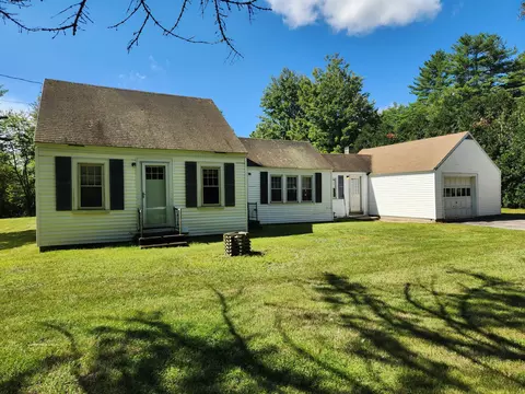 388 Ossipee Trl, Gorham, ME 04038