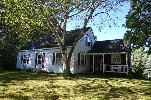 214 Dudley Corner Rd, Skowhegan, ME 04976