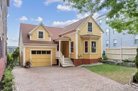 50 Waterville St, Portland, ME 04101